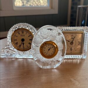 Set of 3 crystal clocks Ireland Taiwan